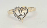 Sortija de 15 con Corazón mitad CZ, 14k